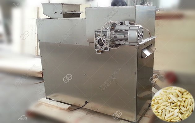 strip cutting machine of almonds and other nuts
